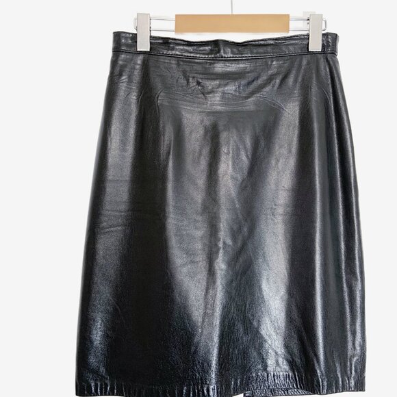 Vintage Black Leather Skirt / size 28 inch waist/ size Medium - Picture 2 of 10